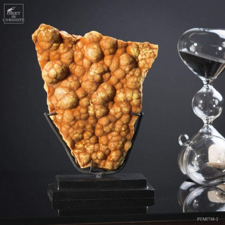Orpiment du Pérou sur base  noire