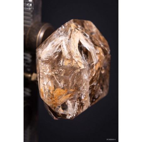 prehistoric water inside a smoky Crystal on mechanism