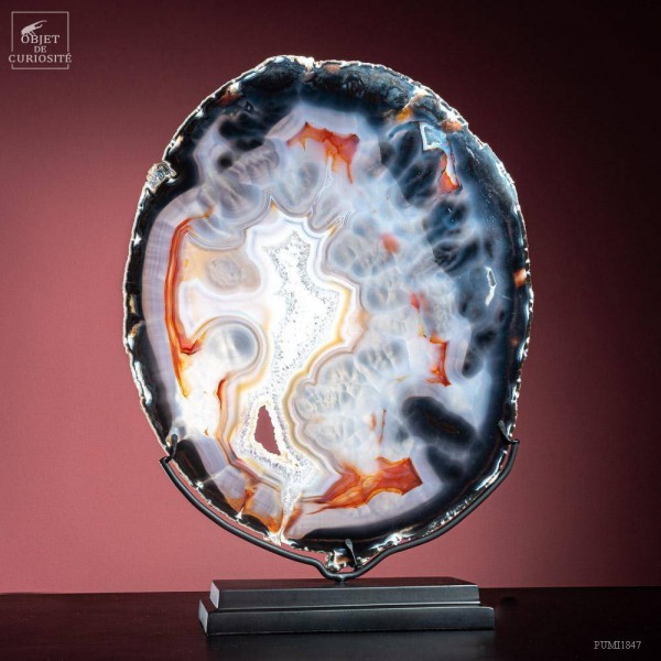 Tranche agate sur base noire (Brésil)