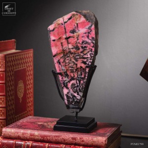 Rhodonite (Madagascar) -3.5KG-