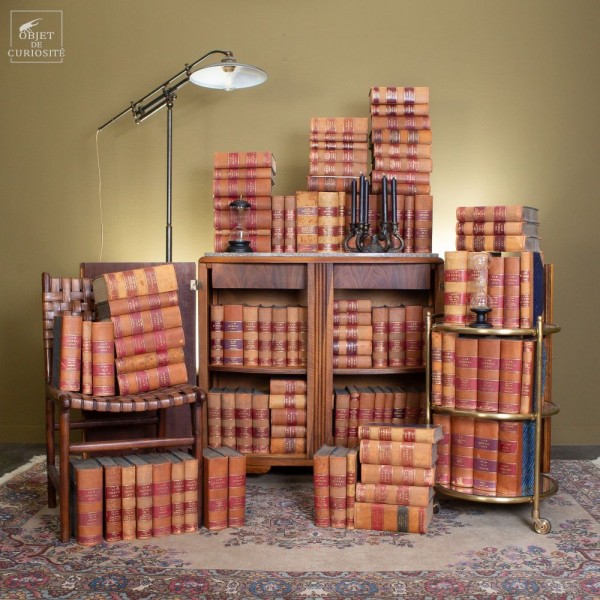 LAW JOURNAL: 109 volumes de lois... LAW JOURNAL: 109 volumes de lois...