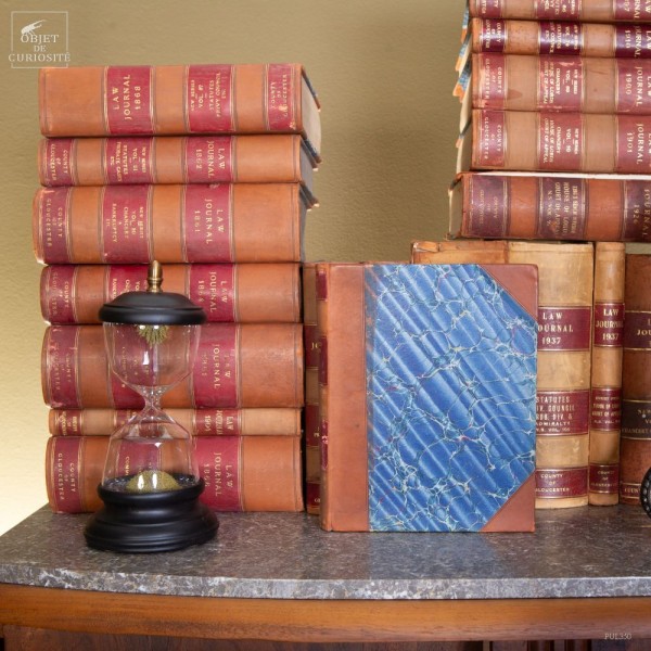 LAW JOURNAL: 109 volumes de lois... LAW JOURNAL: 109 volumes de lois...