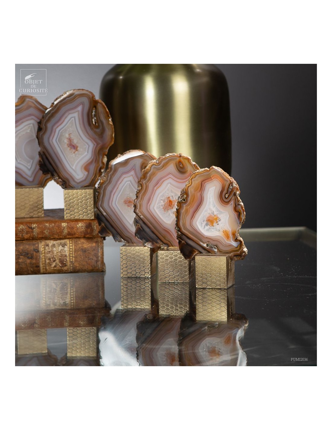 Série de 9 tranches d'agate support... Série de 9 tranches d'agate support...