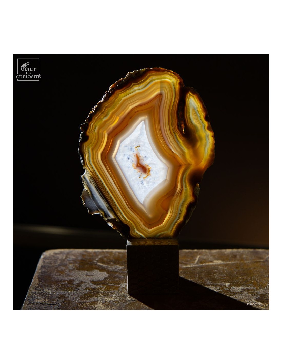 Série de 9 tranches d'agate support... Série de 9 tranches d'agate support...