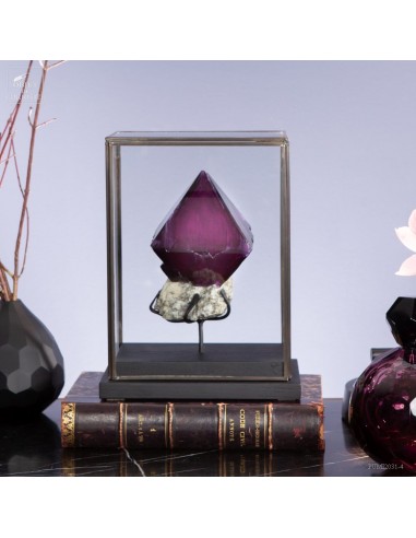 Alum Chrom crystal 1.3Kg,  under glass