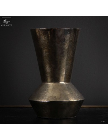 Oxidised industrial primitive vase SMALL