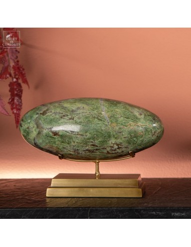 Green chrysoprase lingam