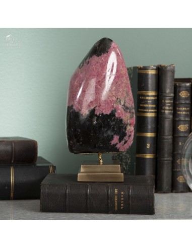 Rhodonite (Madagascar) -1.9KG- base...