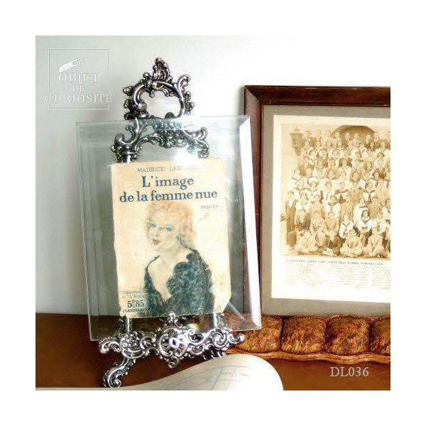 Large easel in silver plated brass