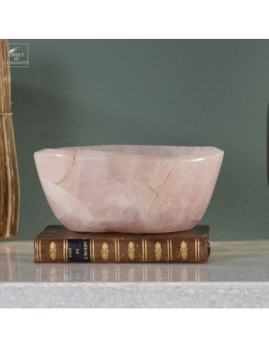 Plat en quartz rose de Madagascar...