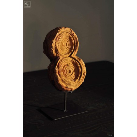 Stromatolite double sur support fer (sphèrique) Stromatolite double sur support fer (sphèrique)