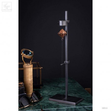 Octahedral Magnetite flying machine