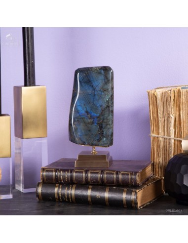1.2kg Polished labradorite from...