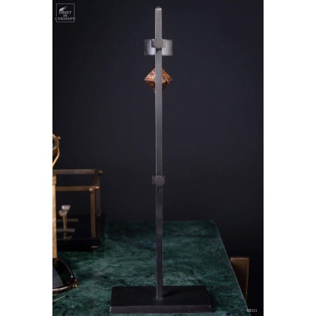 Octahedral Magnetite flying machine