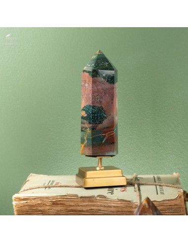 Polychrom jasper prism from Madagascar