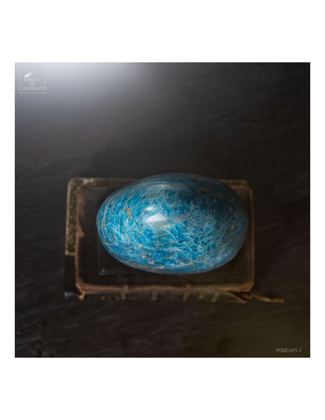 Apatite bleu de Madagascar (2kg) Apatite bleu de Madagascar (2kg)