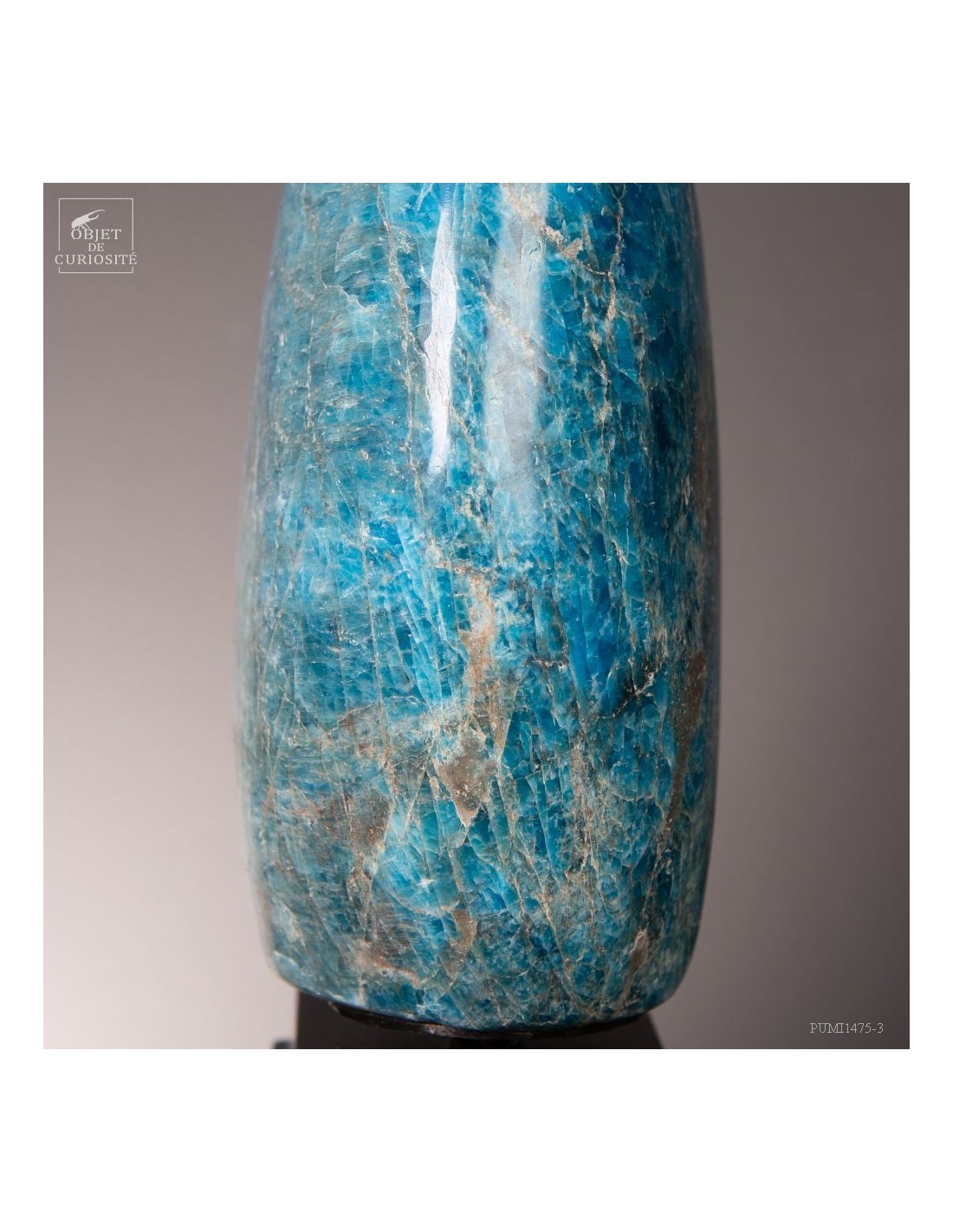 Apatite bleu de Madagascar (2kg) Apatite bleu de Madagascar (2kg)