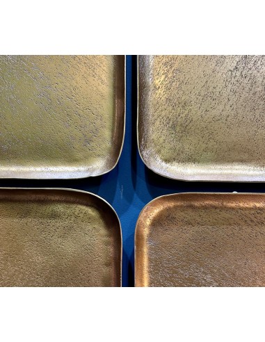 Décoration murale texturée laiton satiné Décoration murale texturée laiton satiné