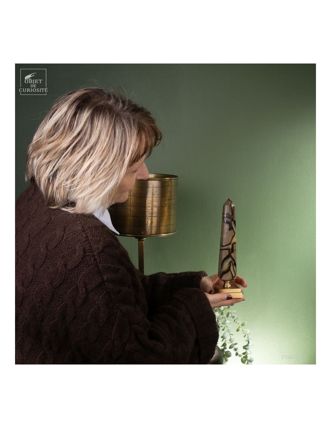 Prisme de septaria 490g (Madagascar) Prisme de septaria 490g (Madagascar)