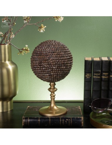 Boule de coquillages sur base laiton