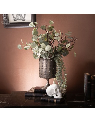 Black nikel vase GM