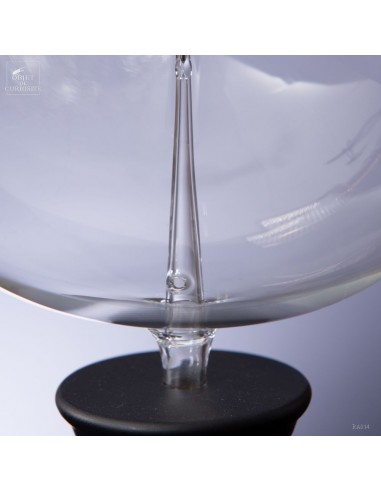 Radiomètre (diam.16cm) sur pied bois... Radiomètre (diam.16cm) sur pied bois...