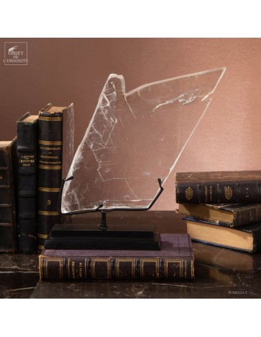 Gypsum from France (200g.) on black base