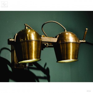 Applique binoculaire