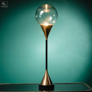 Lampe bulle de verre et laiton