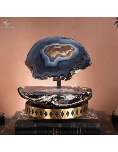 Géode d’agate du Brésil avec...