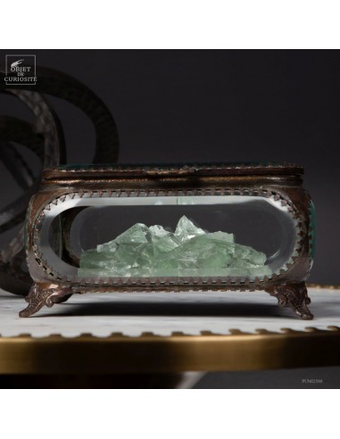 Fluorite verte (Chine) dans boite de...