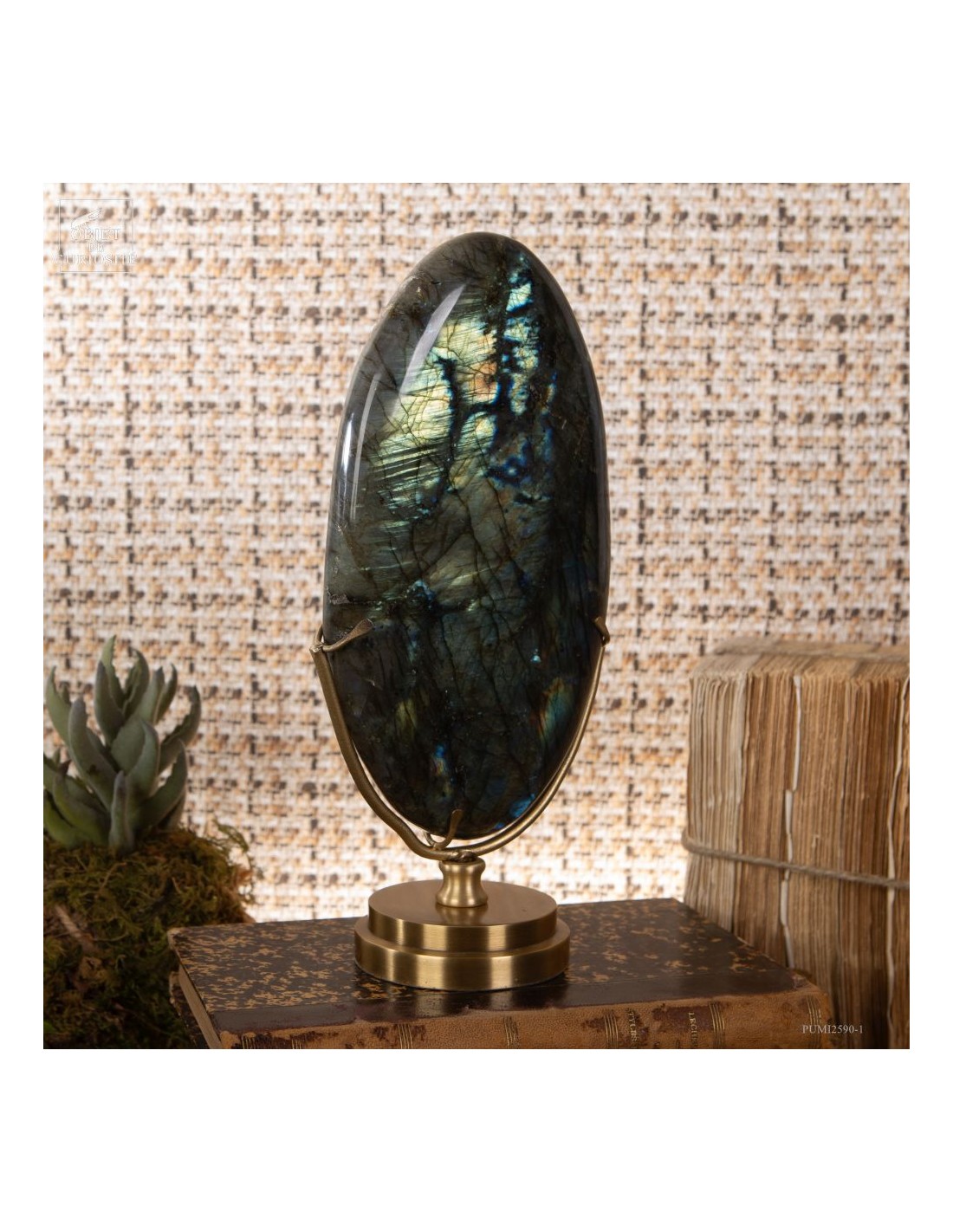 Galet de Labradorite de Madagascar... Galet de Labradorite de Madagascar...