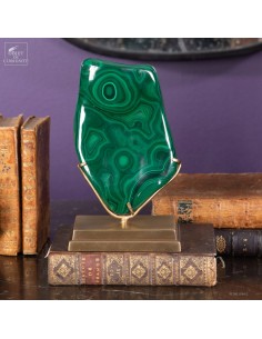 Polished green malachite...