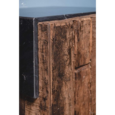 Raiwlay sleepers and black marble inlay