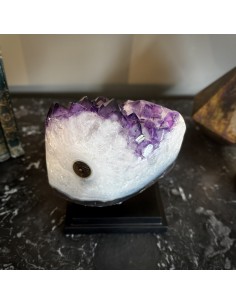Amethyst block with Agate...