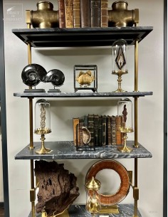 Etagère avec 3 rayons...