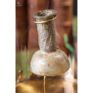 Vase lacrymatoire en verre de 5.5cm  - sous globe 2