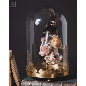Waste of the sea under glass : bottle of beer