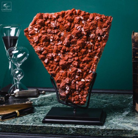 Quartz hématoïde de Tinejdad 3.9kg (Maroc) socle noir