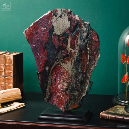 Red jasper of Norway with pyrite (4kg)