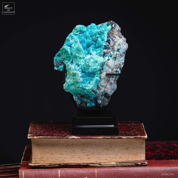 Chrysocolle naturelle du Pérou socle noir carré