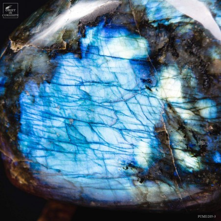 Labradorite on black square base