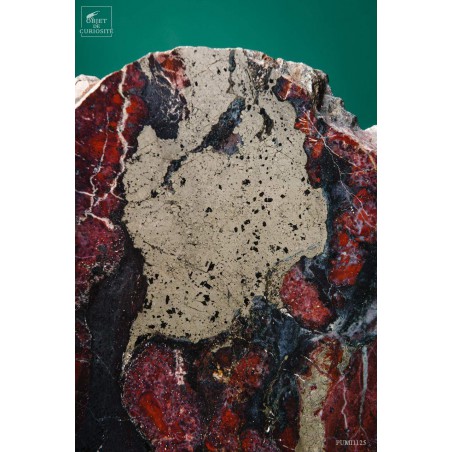 Red jasper of Norway with pyrite (4kg)