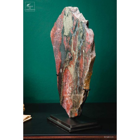 Red jasper of Norway with pyrite (4kg)