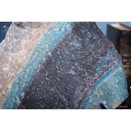 Blue raw quartz of Bahia  (Brazil) - 3.6 kg