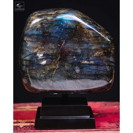 Labradorite on black square base