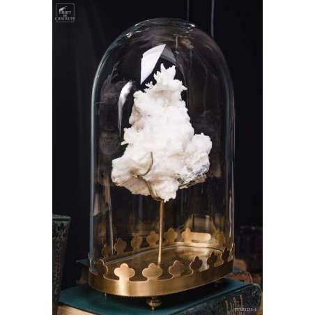 White aragonite (3.4kg) in oval glass