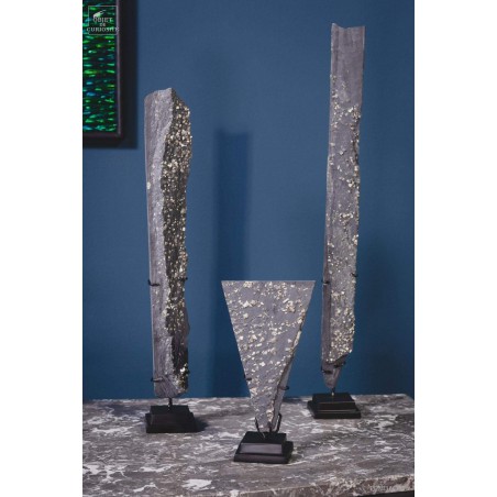 Pyrite cubique sur ardoise  de Lourdes  660g Pyrite cubique sur ardoise  de Lourdes  660g