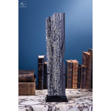 Pyrite cubique (2.3kg) dans ardoise des carrières de St Créac (France)