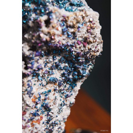 Chalcopyrite iridescent crystals (USA)